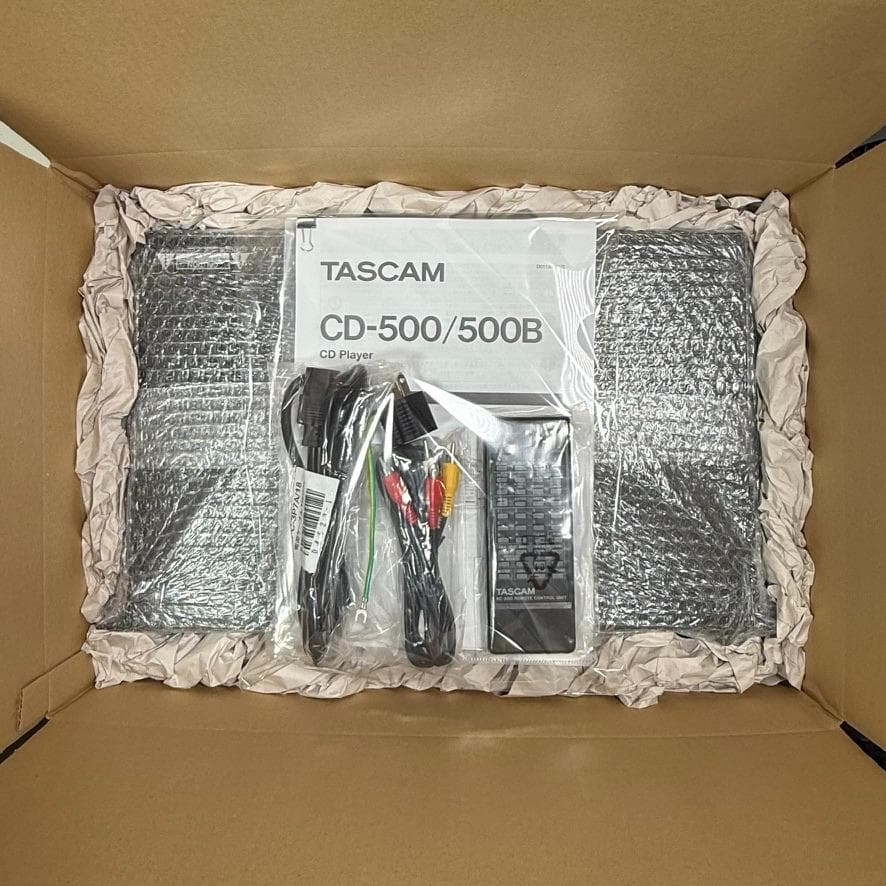 ◆優良美品◆ TASCAM CDプレーヤー 業務用1U CD-500B