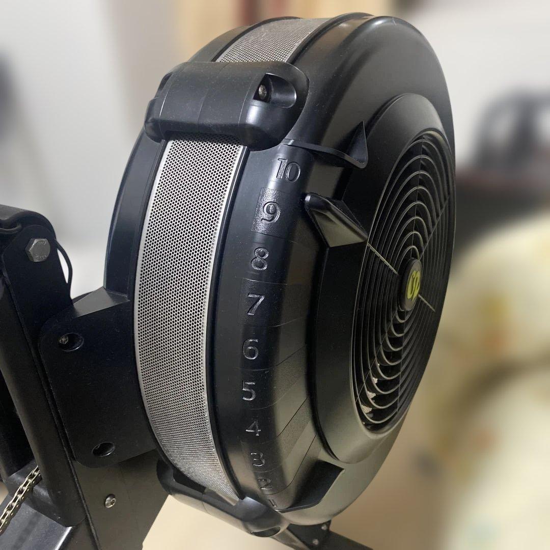 コンセプト2 ローイングマシン　PM5