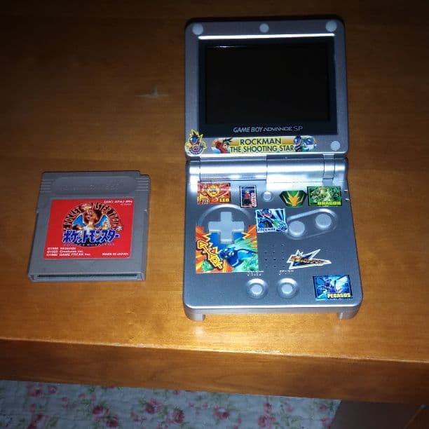 ゲームボーイアドバンスとポケットモンスター赤ソフト