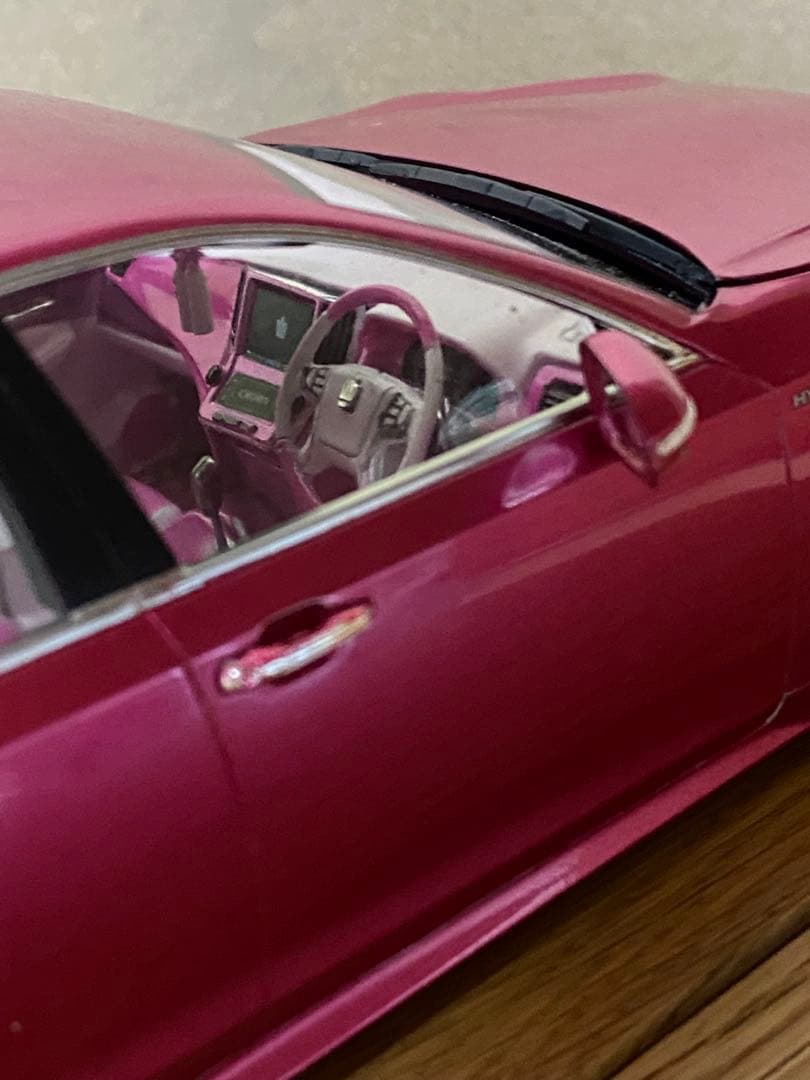 プラモデル完成品　アオシマ 1/24 214クラウンアスリート