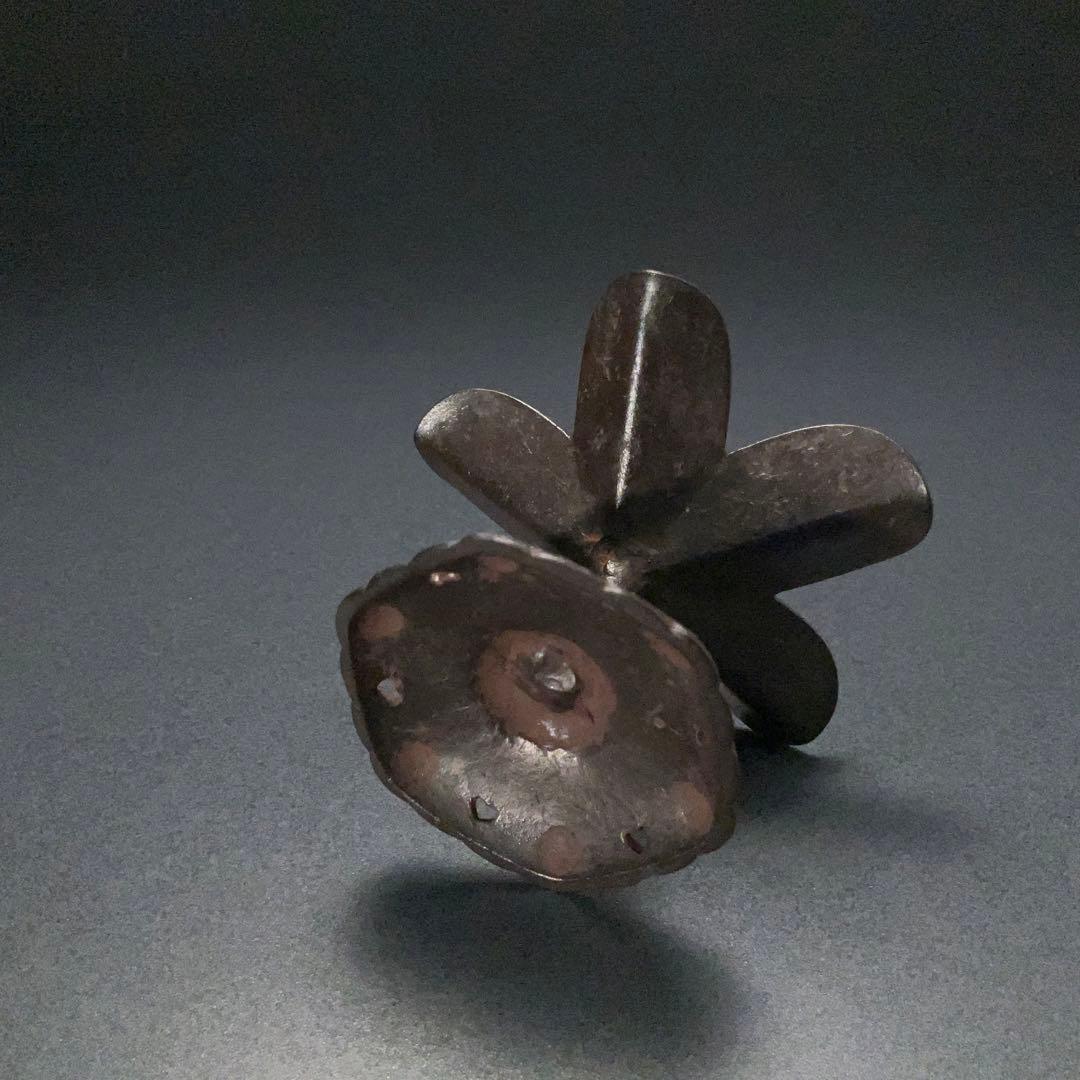 【茶道具】蓋置　鉄つくば根　高井陵雲　共箱　6R1227ダW