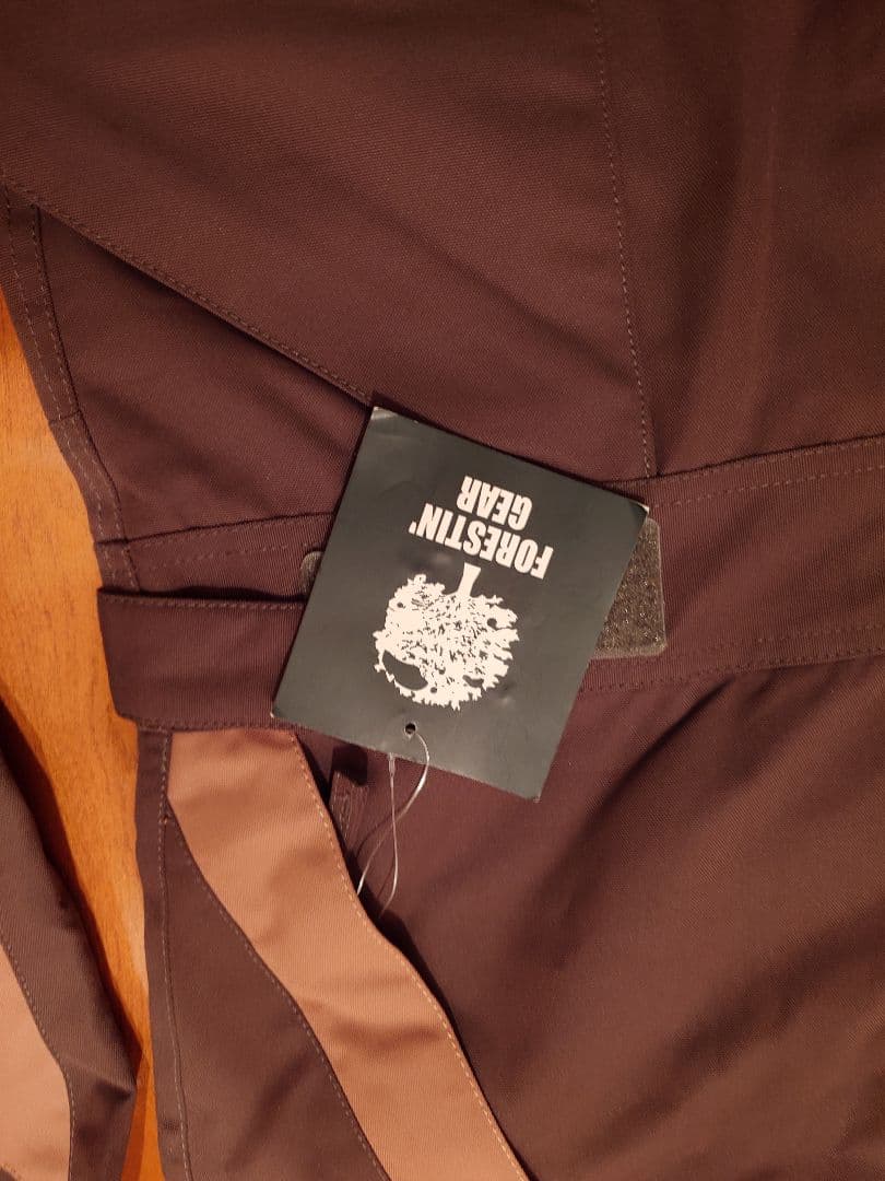 （新品未使用）FORESTIN'GFAR スノーボードウェア メンズＳサイズ