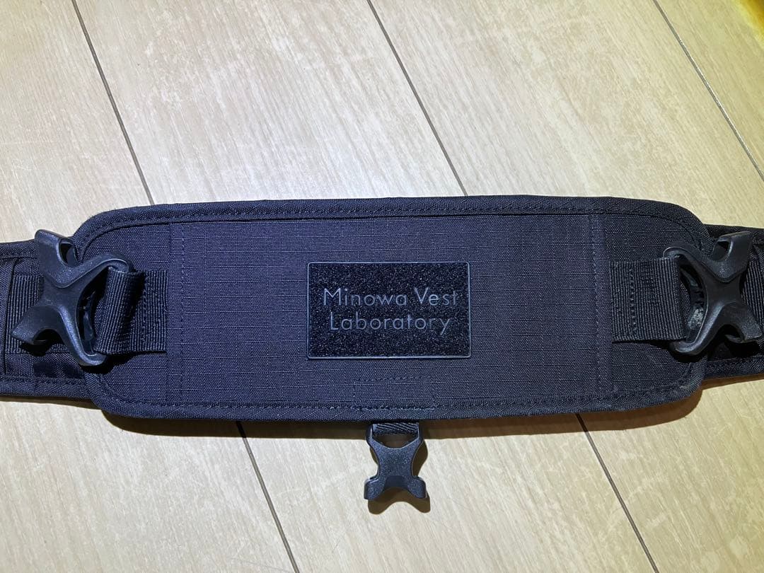 Minowa Vest Laboratory ベスト