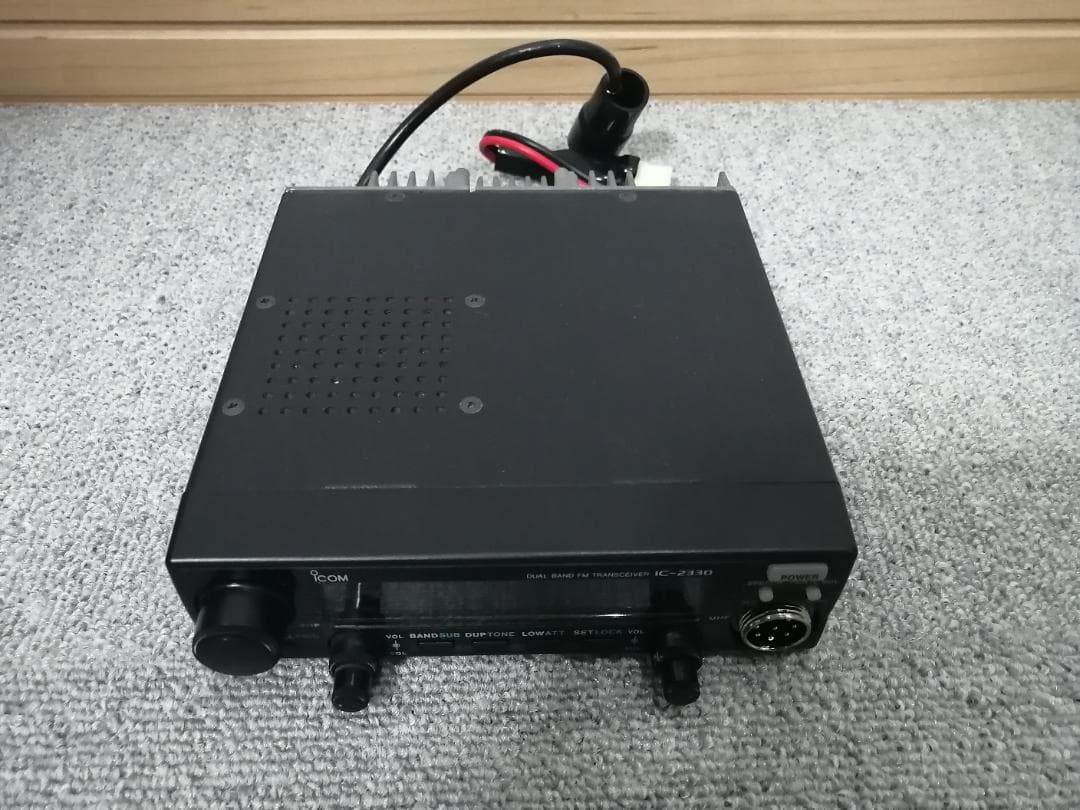 【中古】アマチュア無線 アイコム icom IC-2330 モービル機