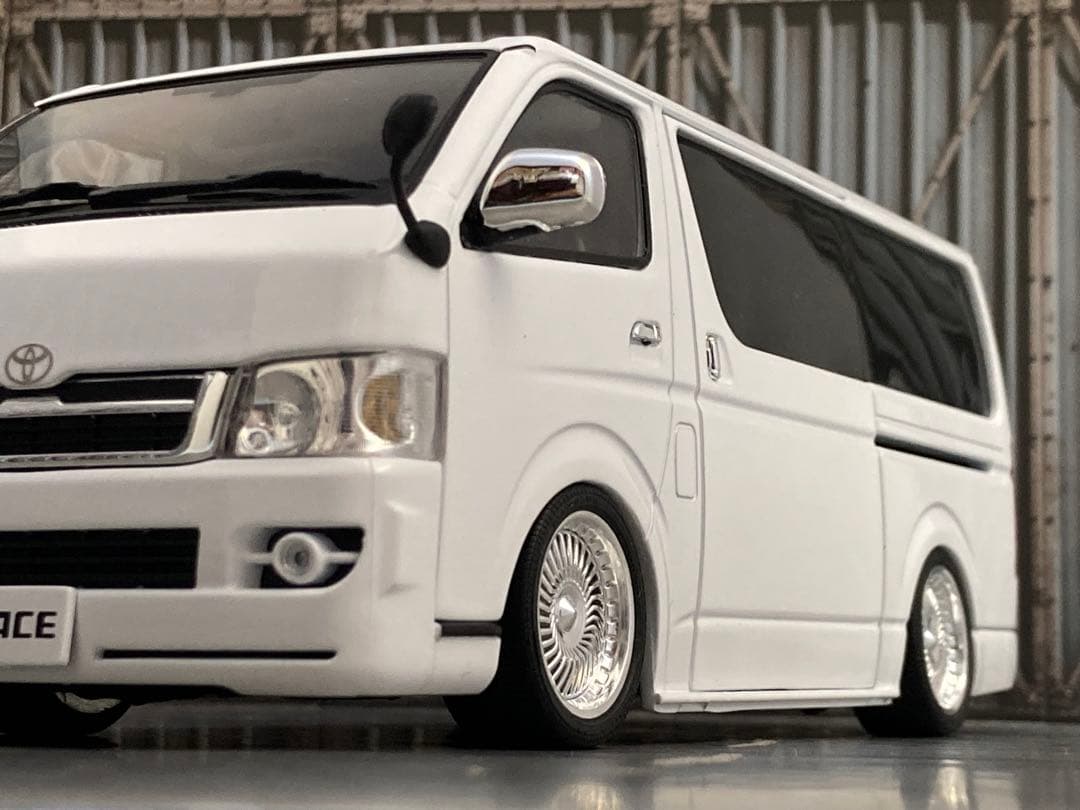 1/24 トヨタ H200 ハイエース バン スパーGL（カスタム品）
