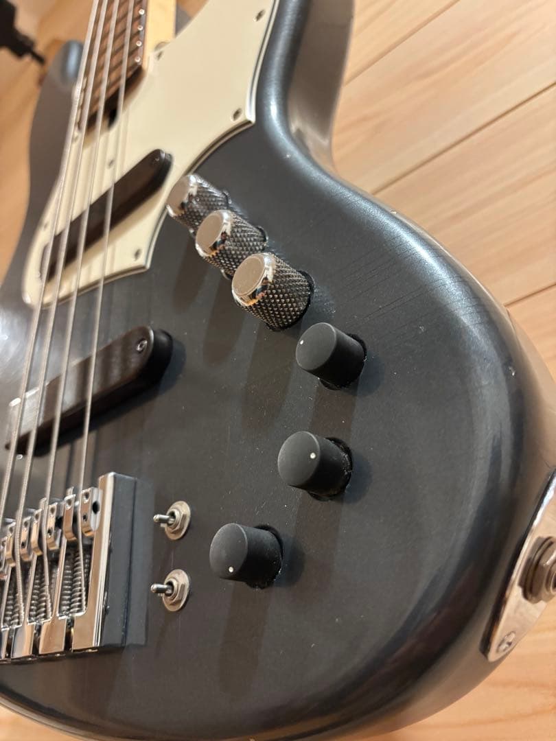 ベース Xotic XJ-1T 4st charcoal frost llic
