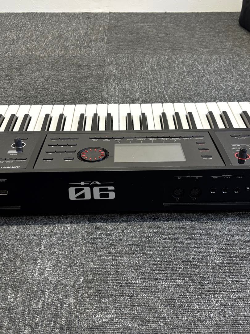 Roland FA06 シンセサイザー ACアダプター&ケース付き ローランド
