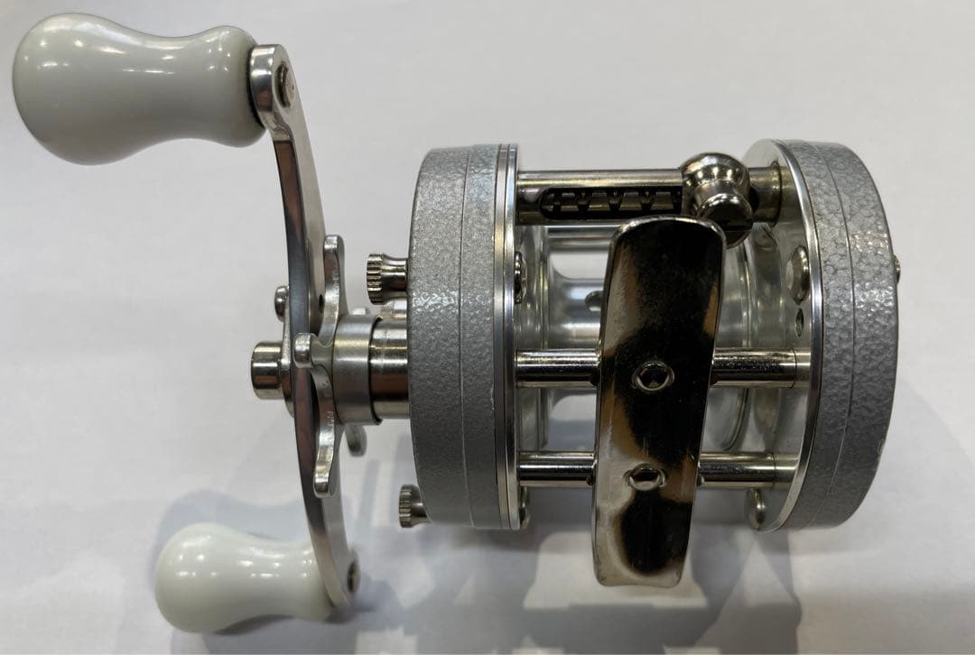 五十鈴 ヘッドハンターズ BC 720 SSS ストーンシルバー