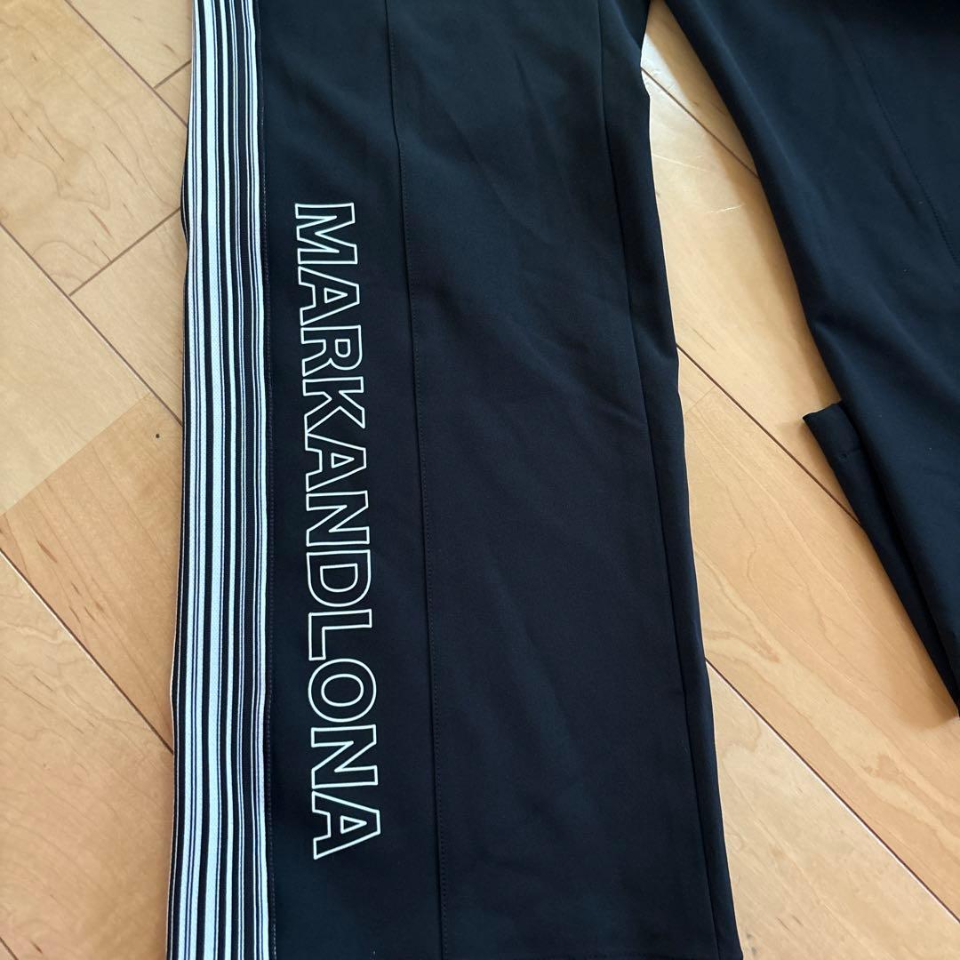新品⭐︎マークアンドロナレディースパンツ38