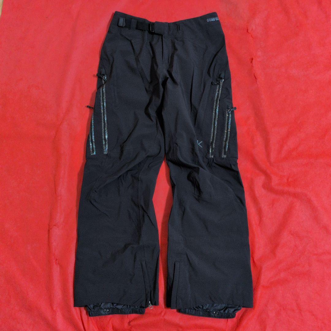 【良品】BURTON✦aK GORE-TEX✦スノボー ジャケット・パンツ