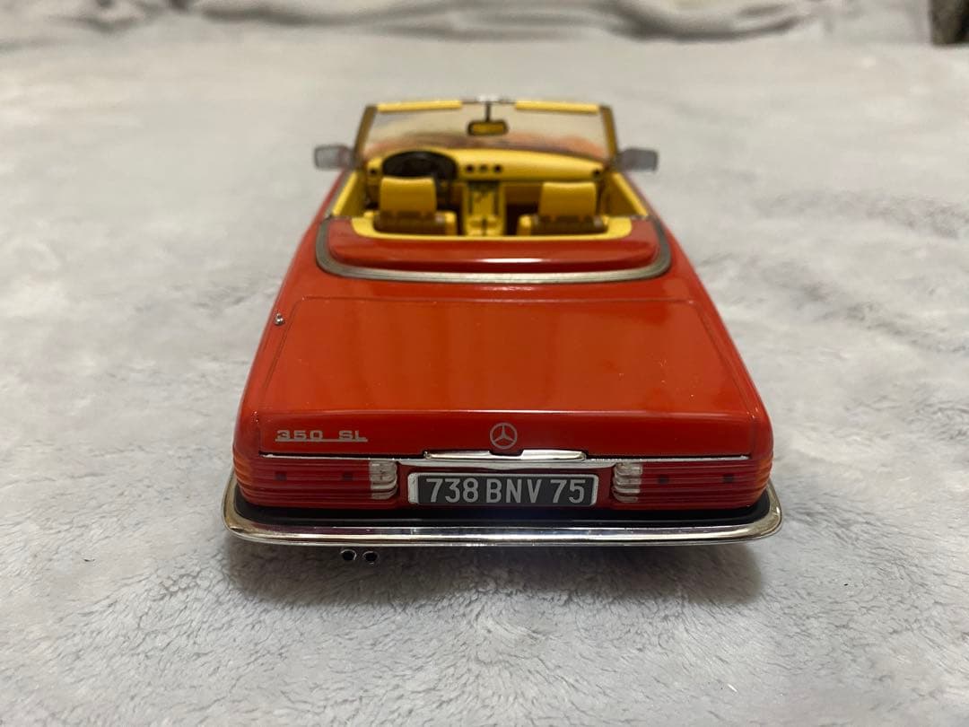 ミニカー CHRONO Mercedes-Benz 350SL 1/18