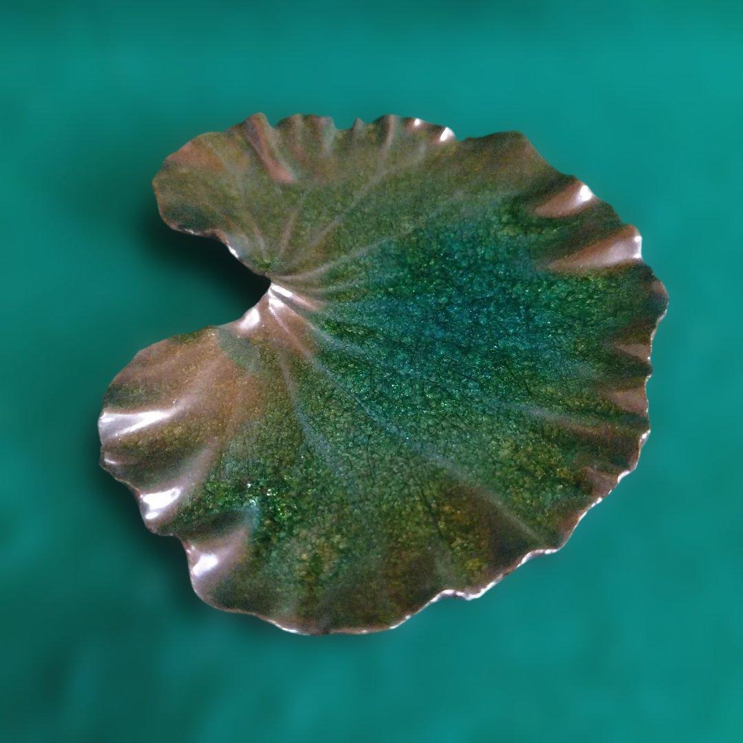 葉形陶器 陶芸品 木箱付き　宇野三吾