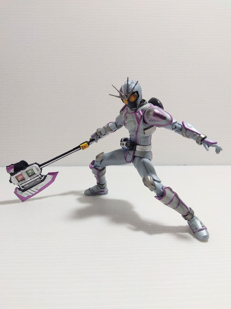 s.h.figuarts 仮面ライダードライブシリーズ　仮面ライダーチェイサー