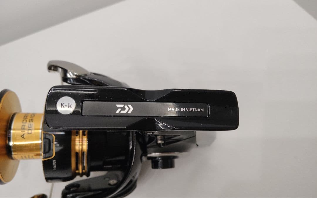 DAIWA ダイワ LEGALIS LT6000D-H リール レガリス