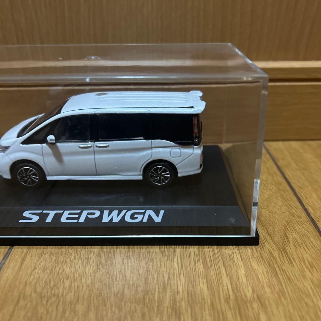 ホンダ ステップワゴン カラーサンプル