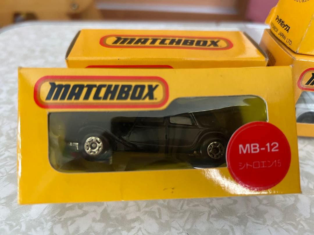 専用　マッチボックス ミニカーセット 12種