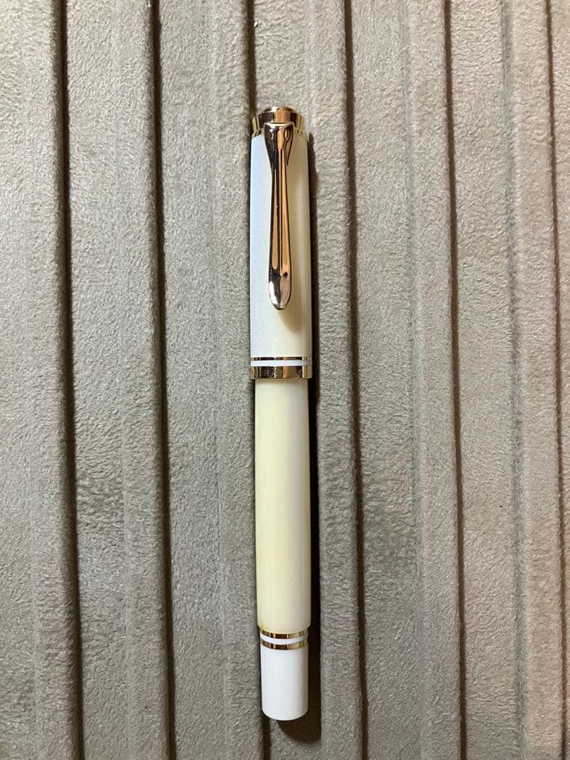 ペリカン M320 Pearl F 18金