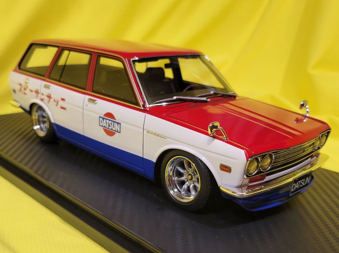 イグニッションモデル　1/18 ブルーパードワゴン