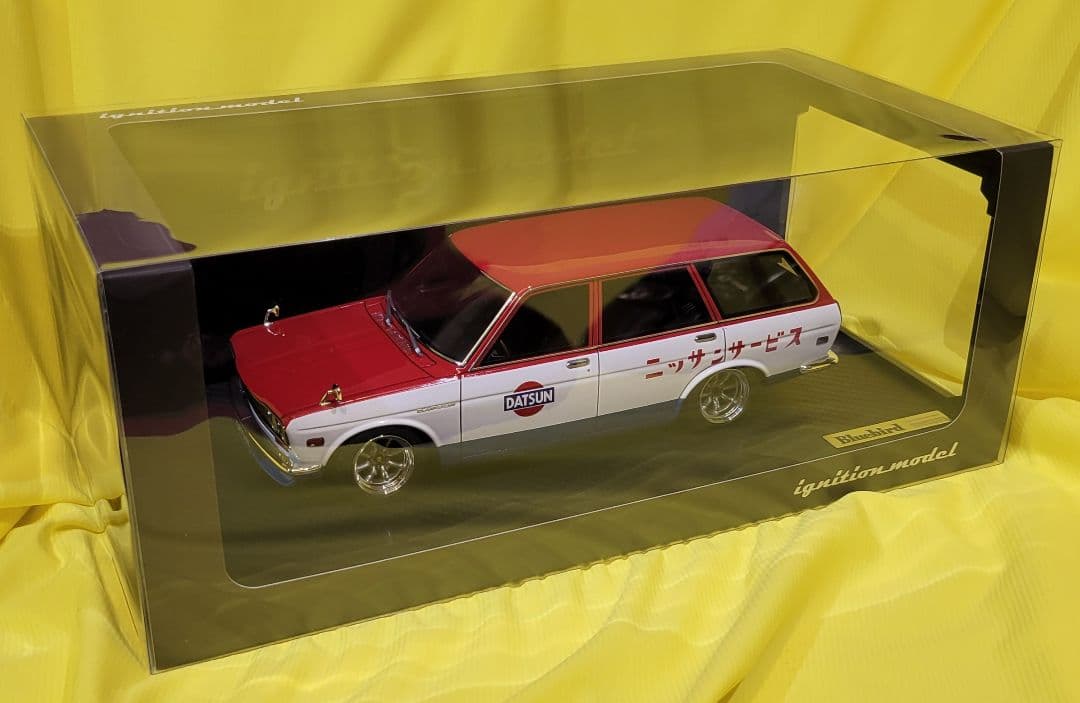 イグニッションモデル　1/18 ブルーパードワゴン