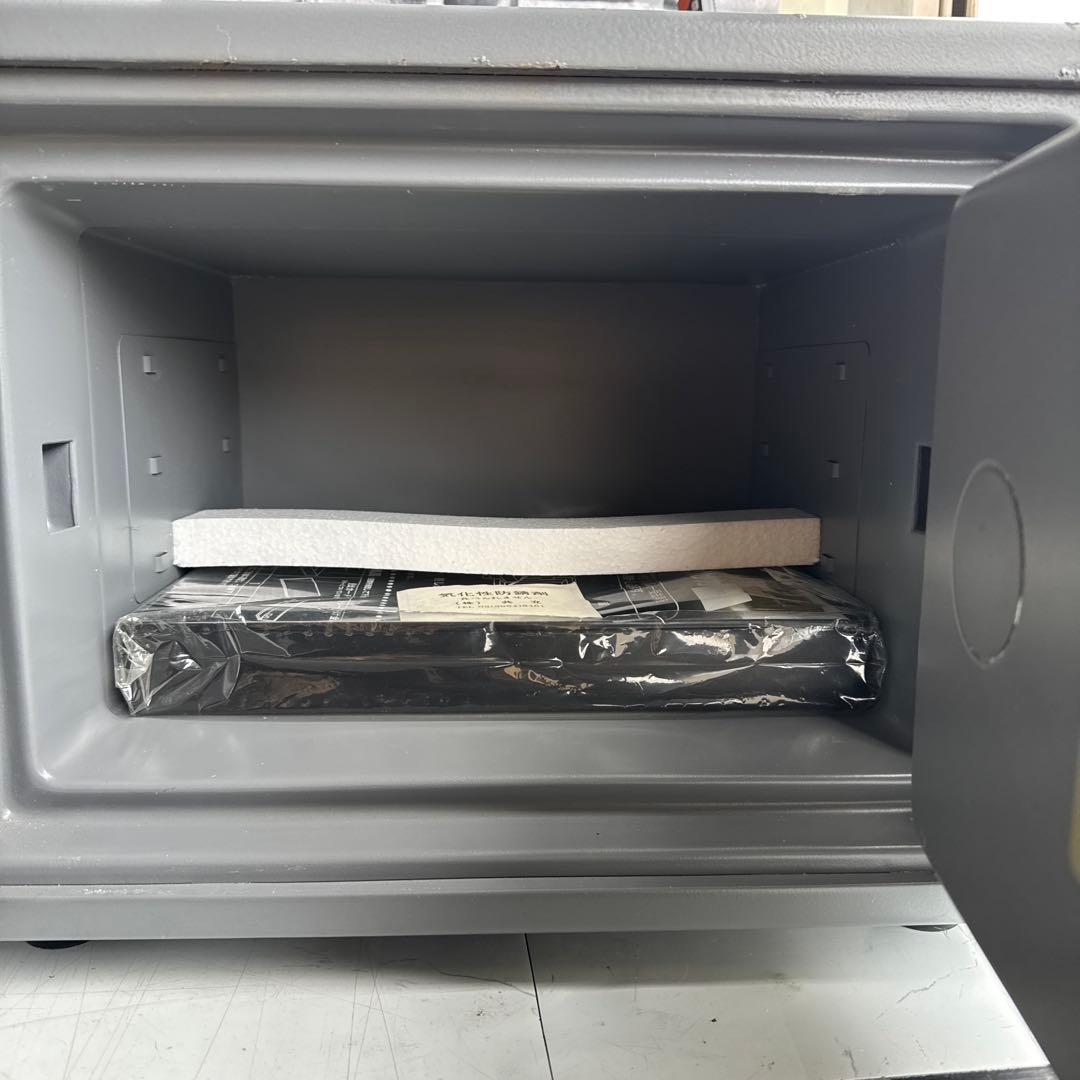 耐火金庫 キング KMS 2時間耐火 ダイヤル鍵付き【A-194】