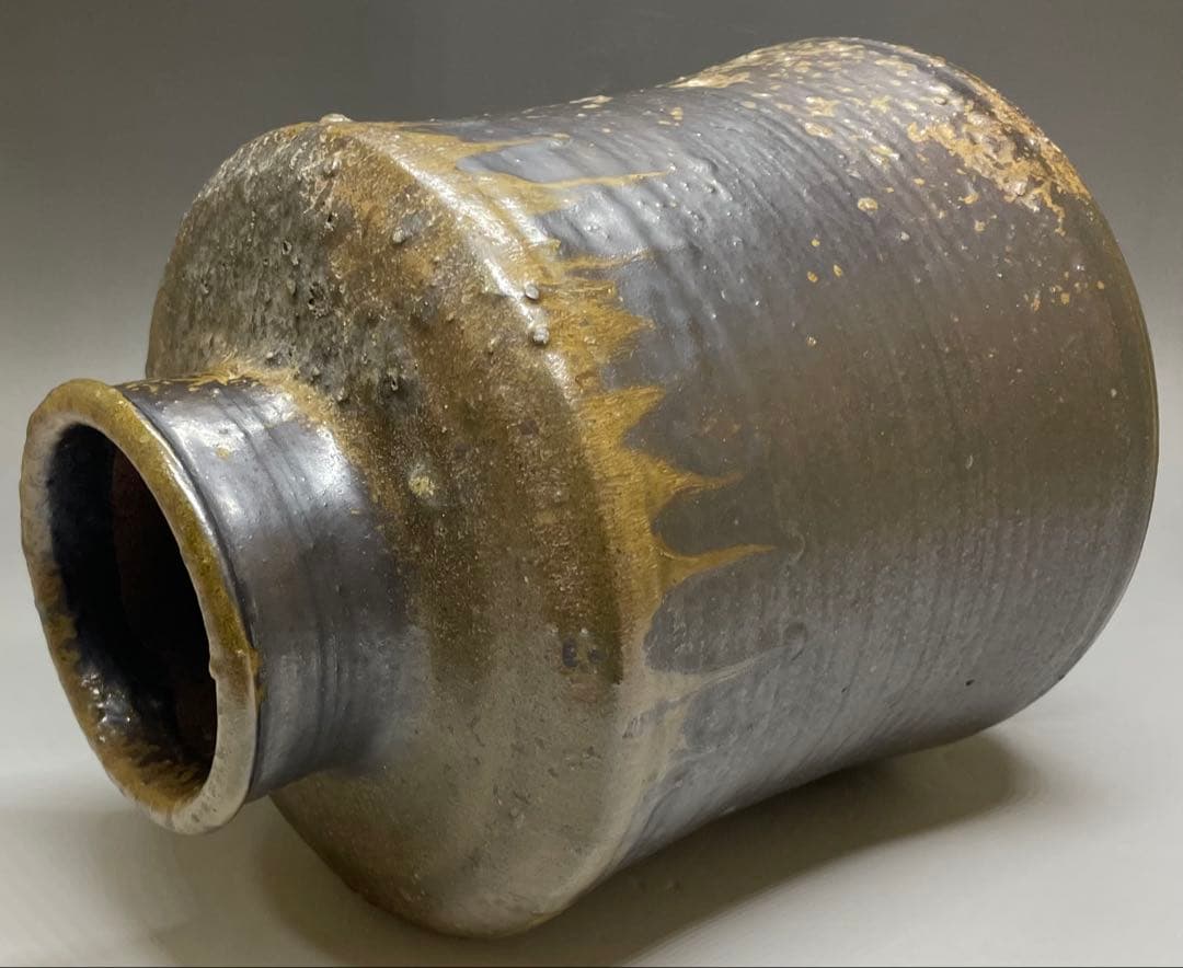 桂又三郎識　古丹波　朝倉山椒壺　下駄底 　d519