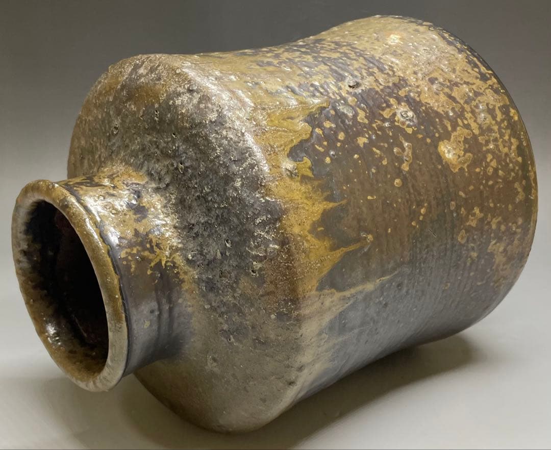 桂又三郎識　古丹波　朝倉山椒壺　下駄底 　d519