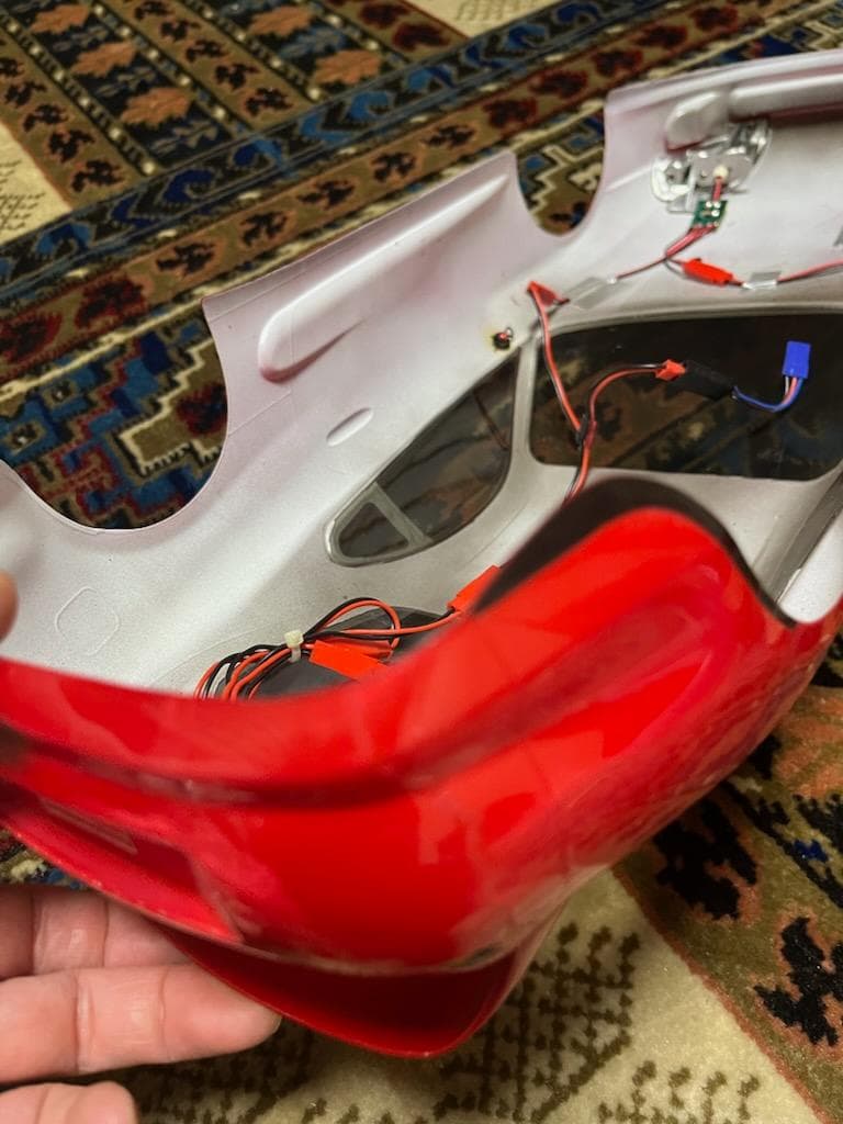 タミヤ 1/10 電動RC トヨタ スープラ 電飾カスタム 塗装済完成品みボディ