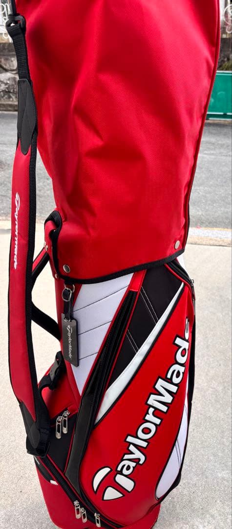 TaylorMade キャディバッグ　パターおまけ付き