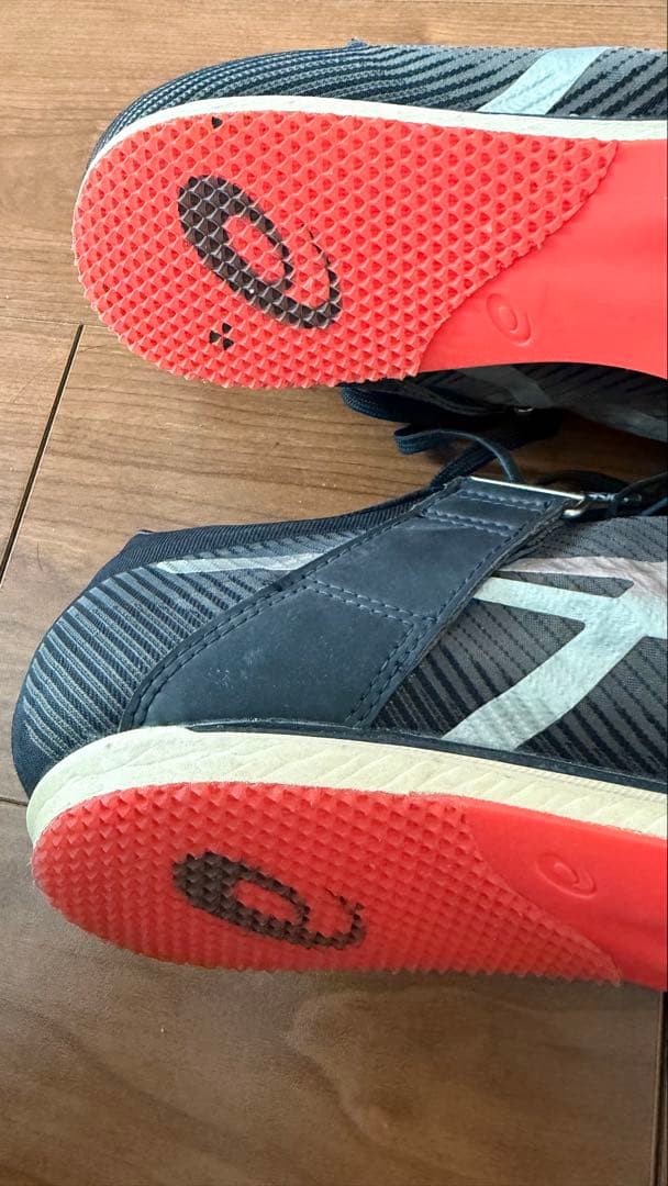 スパイク・シューズ ASICS SONICSkyPro