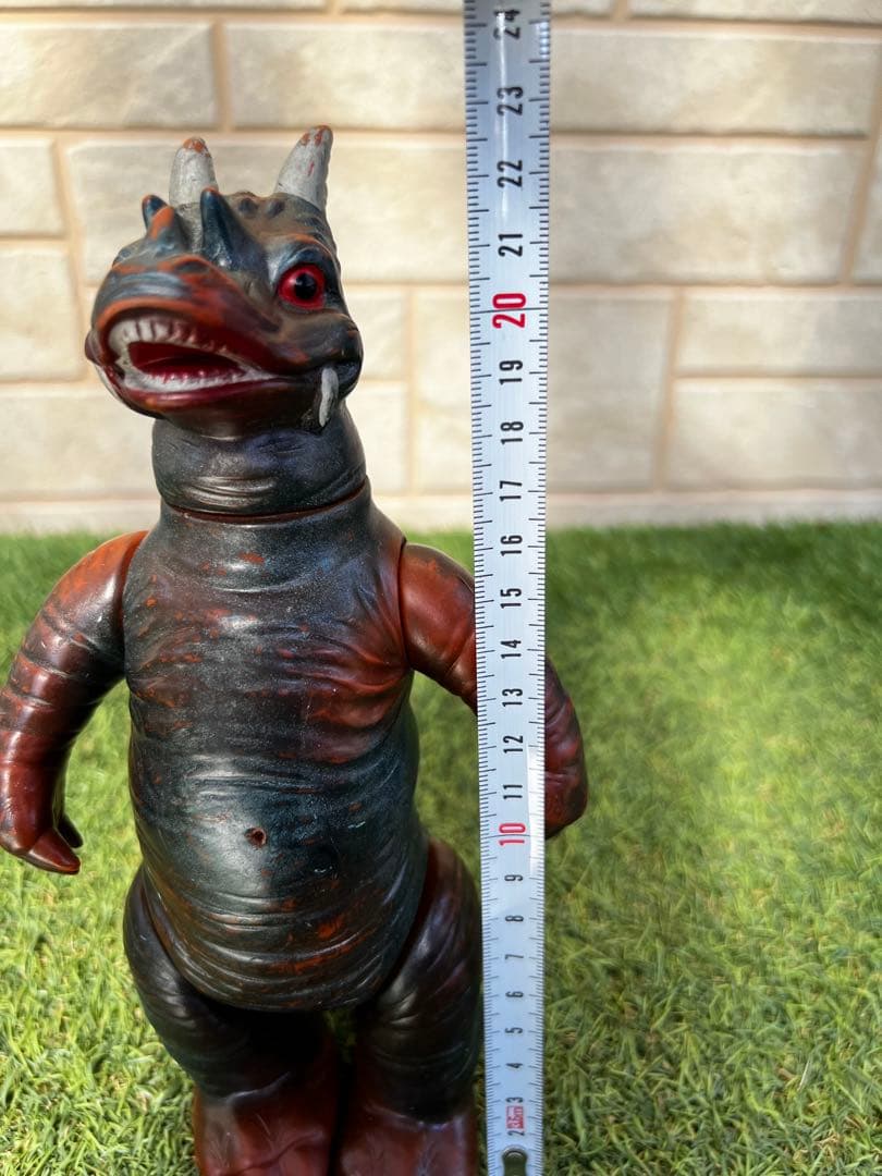 希少ビンテージ円谷プロ　マルサン　ウルトラQ地底怪獣パゴス約22.5cm