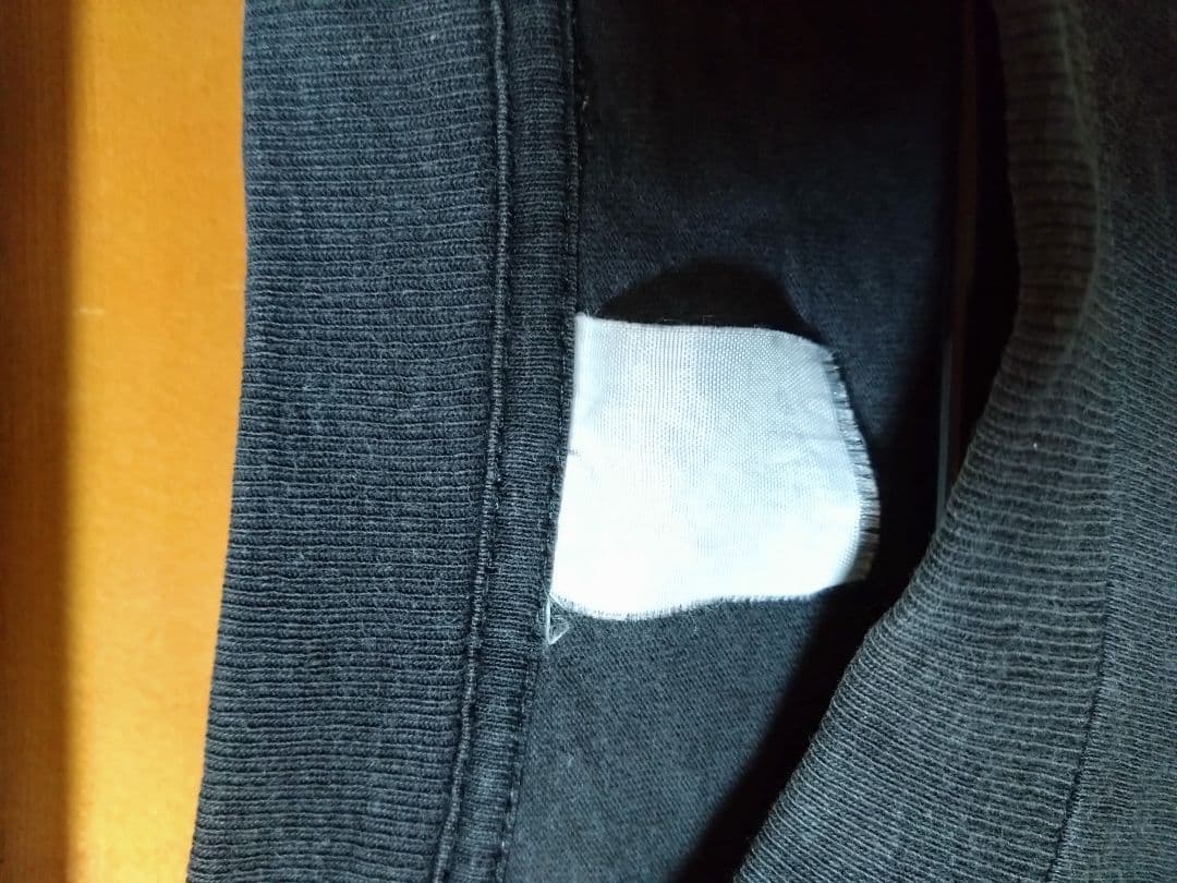 GET A GRIP グラフィックTシャツ