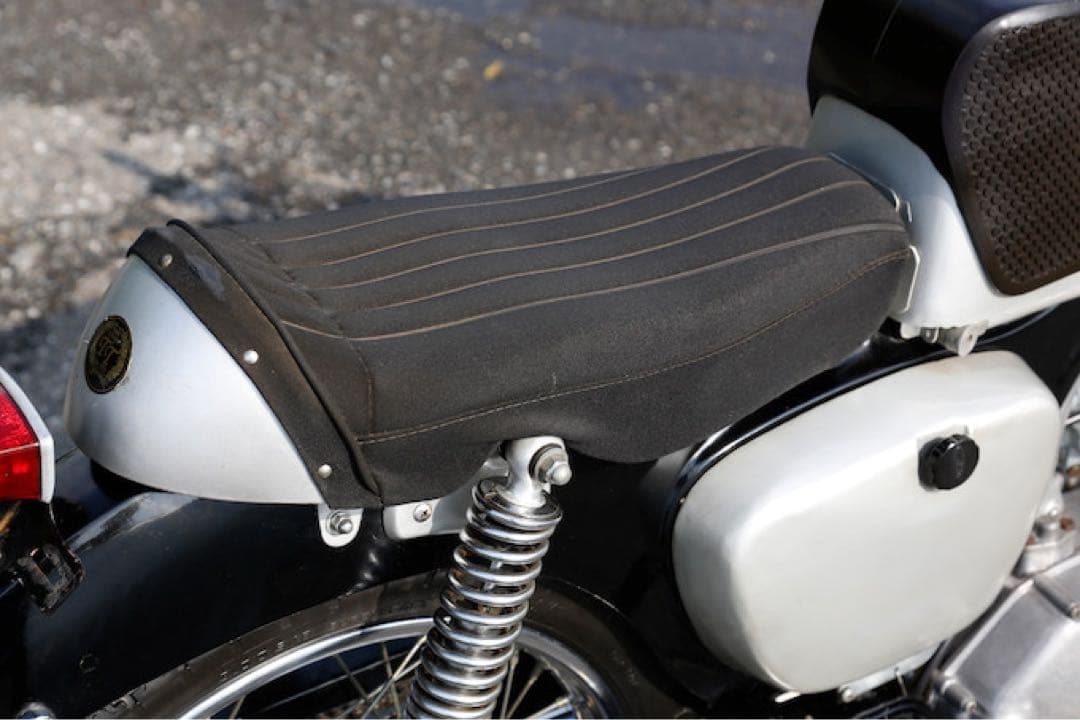 価格変更 1/10 エブロ ホンダCB92ブラックフレーム 絶版 未展示品