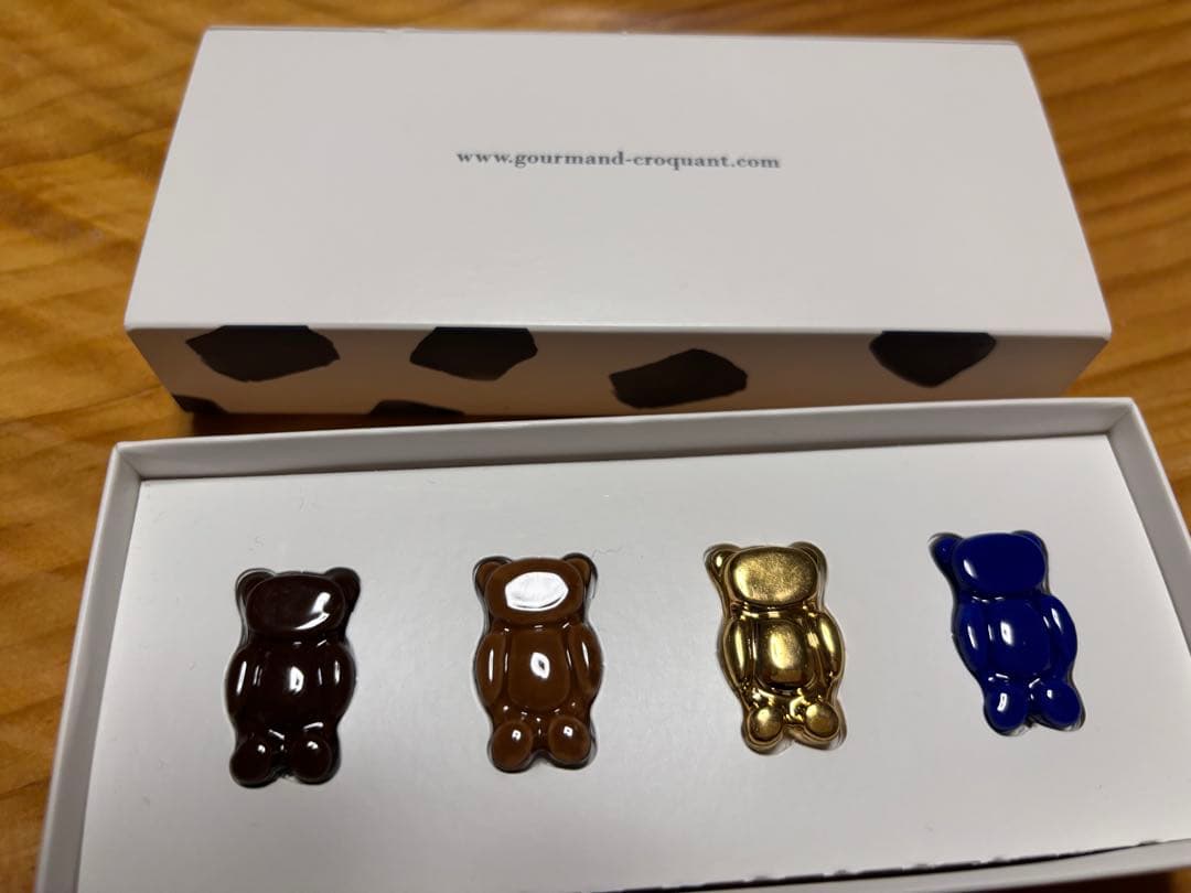 LA PATISSERIE フェーブ　ガレットデロワ