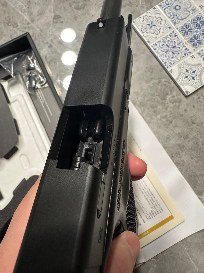 東京マルイ グロック19 Gen4 ガスブロ 箱あり マガジン2本