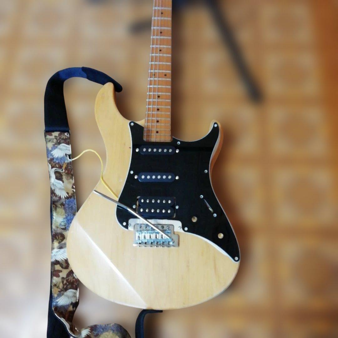 Yamaha Pacifica 112VM エレキギター メイプル指板