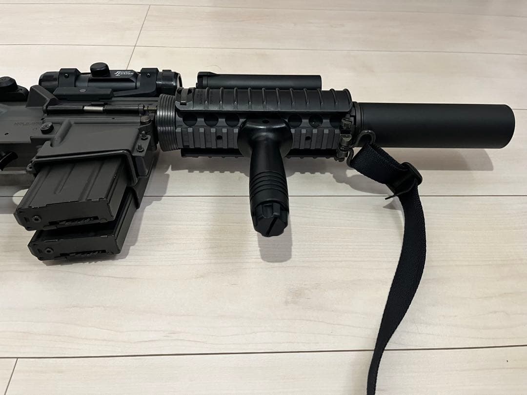 東京マルイ　m4a1 r.i.s 電動ガン