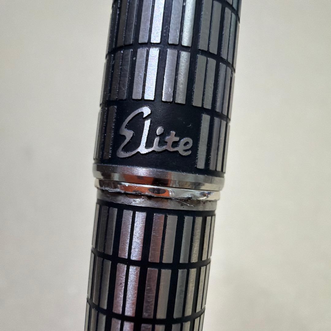 廃盤 パイロット Elite エリート 格子 万年筆 18K 750 M 蝕刻
