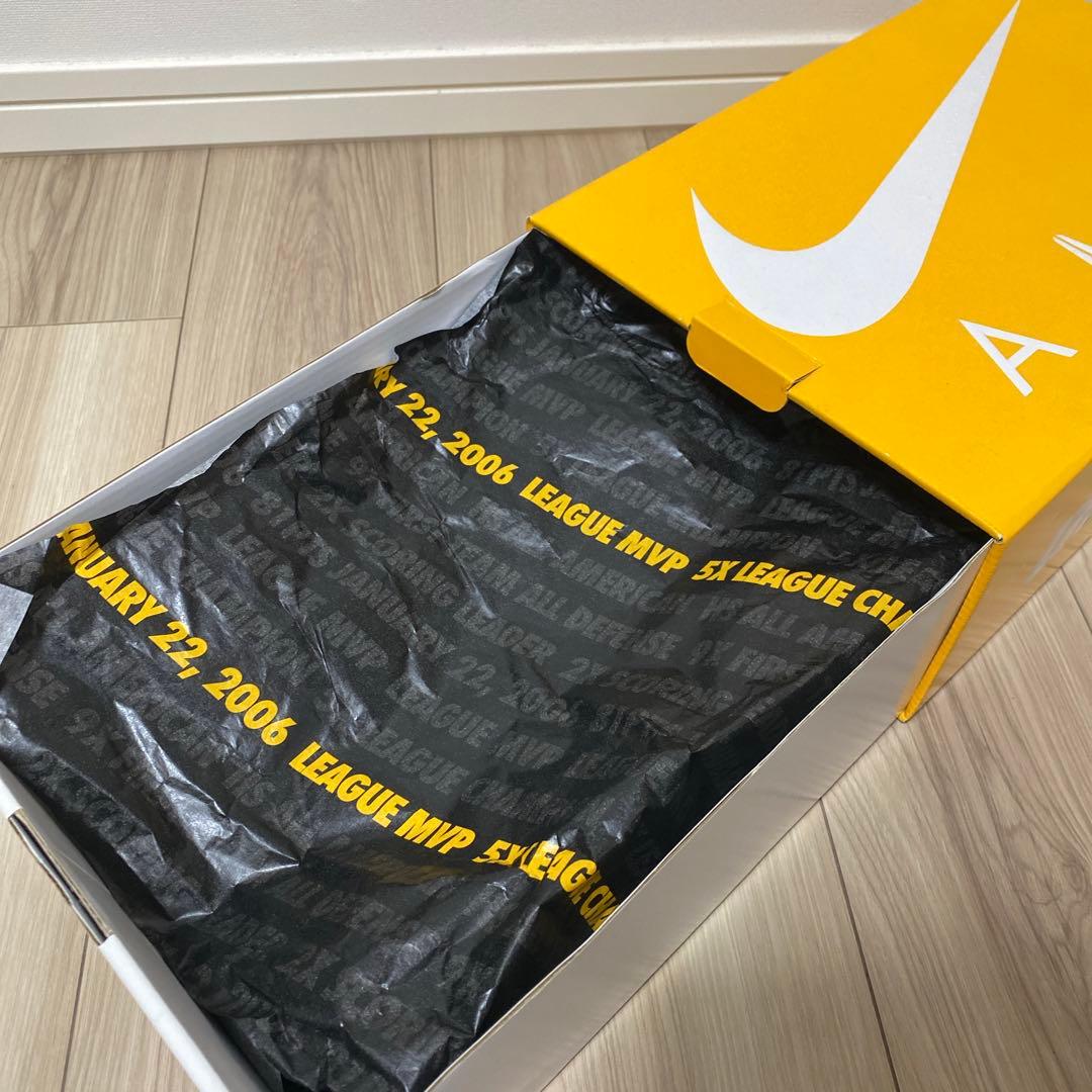 NIKE KOBE V PROTRO × UNDEFEATED