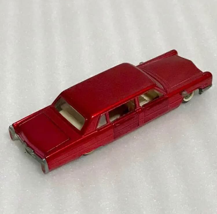 ミニカー SIKU社 「CADILLAC-FLEETWOOD 75 V265」