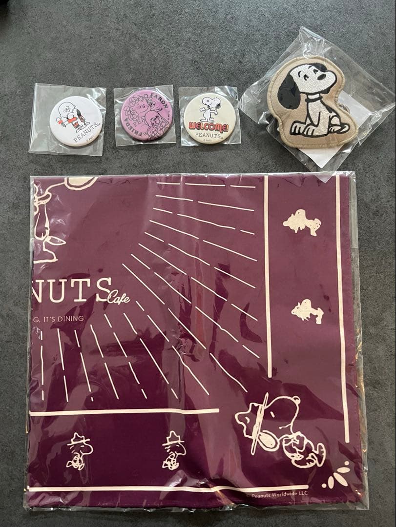 PEANUTSCafe ピーナッツカフェ スヌーピー ハッピーバッグ 福袋