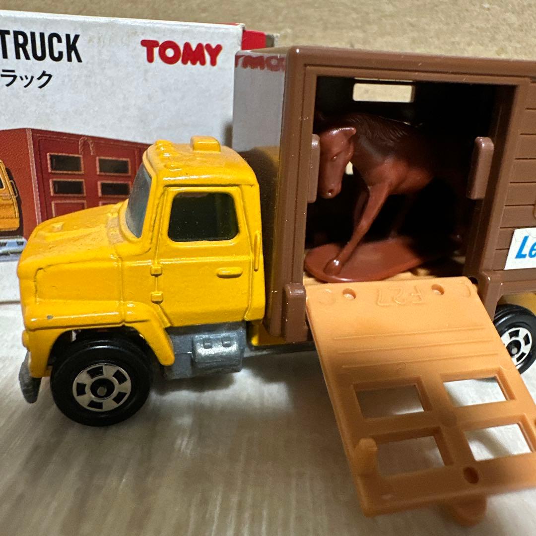 トミカ　No.107 フォード　キャトル　トラック　日本製