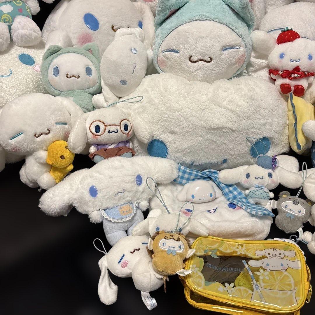 160サイズぱんぱん　大量　シナモンロール　ぬいぐるみ　グッズ　まとめ売り