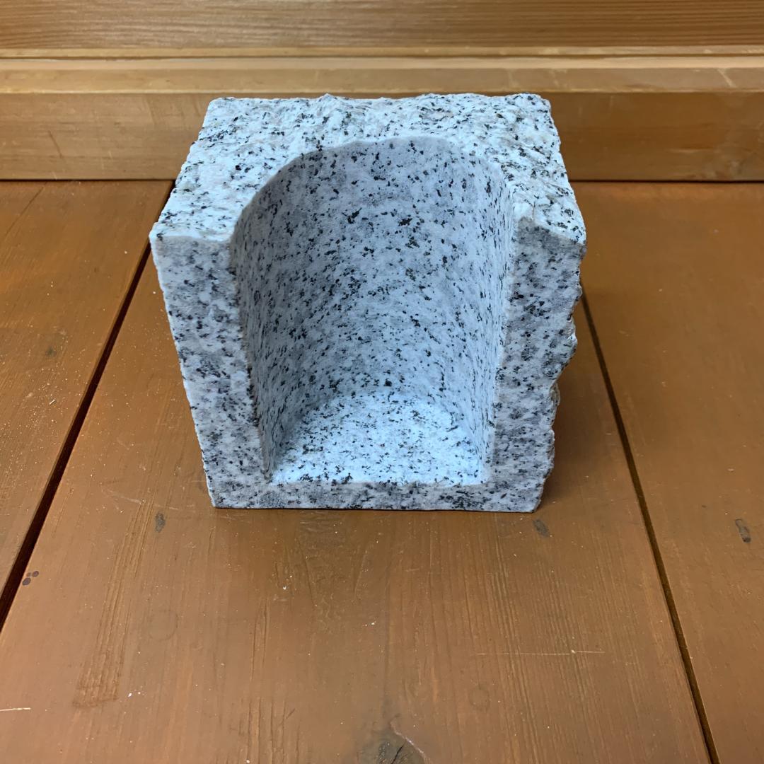 爬虫類　角型シェルター　7