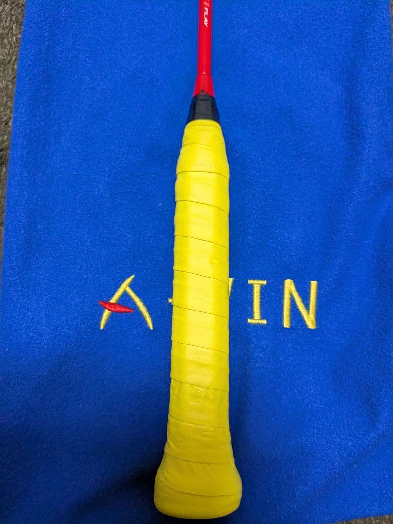 Yonex Arcsaber 11 プレイ バドミントンラケット