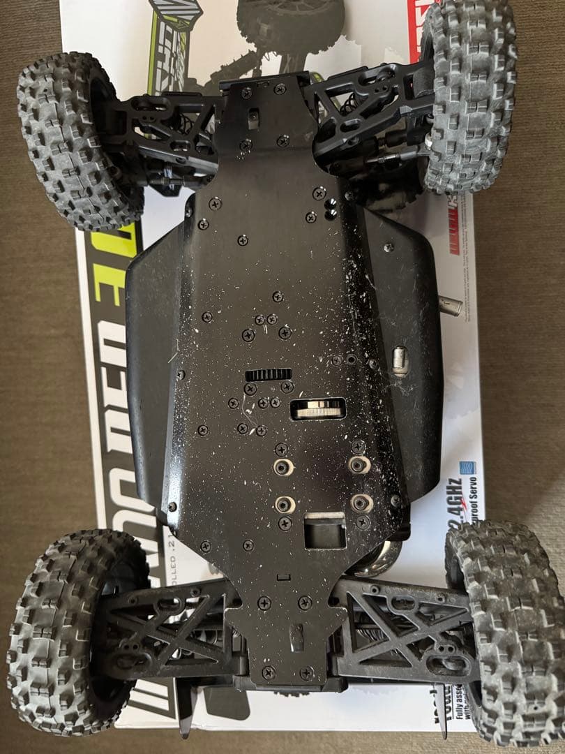 【盛り沢山】KYOSHO INFERNO NEO 3.0 1/8 ラジコンバギー