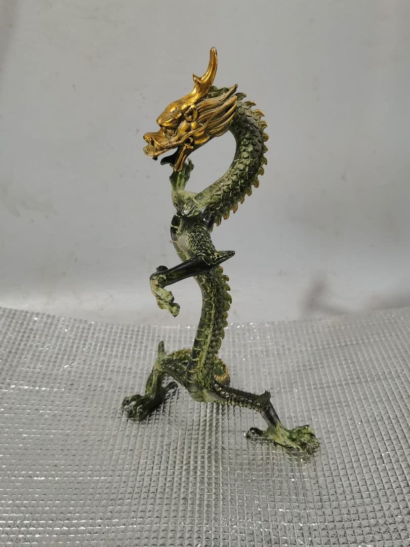 銅 細工 立龍 飛龍再天 干支龍 リビングルーム 装飾品 工芸品 置物