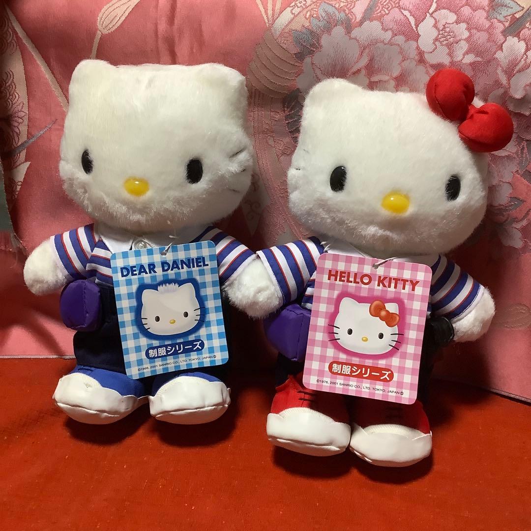 ビンテージハローキティ & ディア・ダニエル (制服シリーズ)
