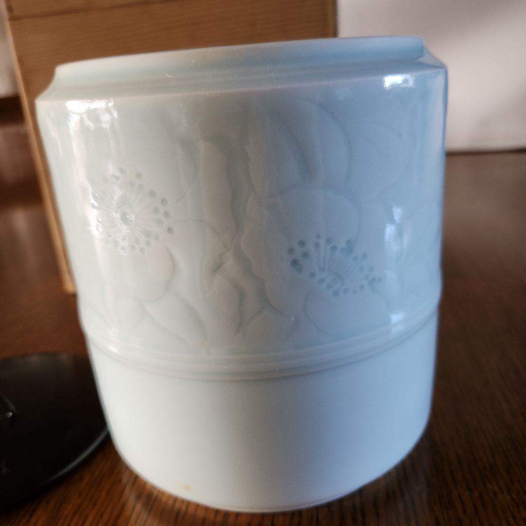 青磁　 陶器 水差し 花模様