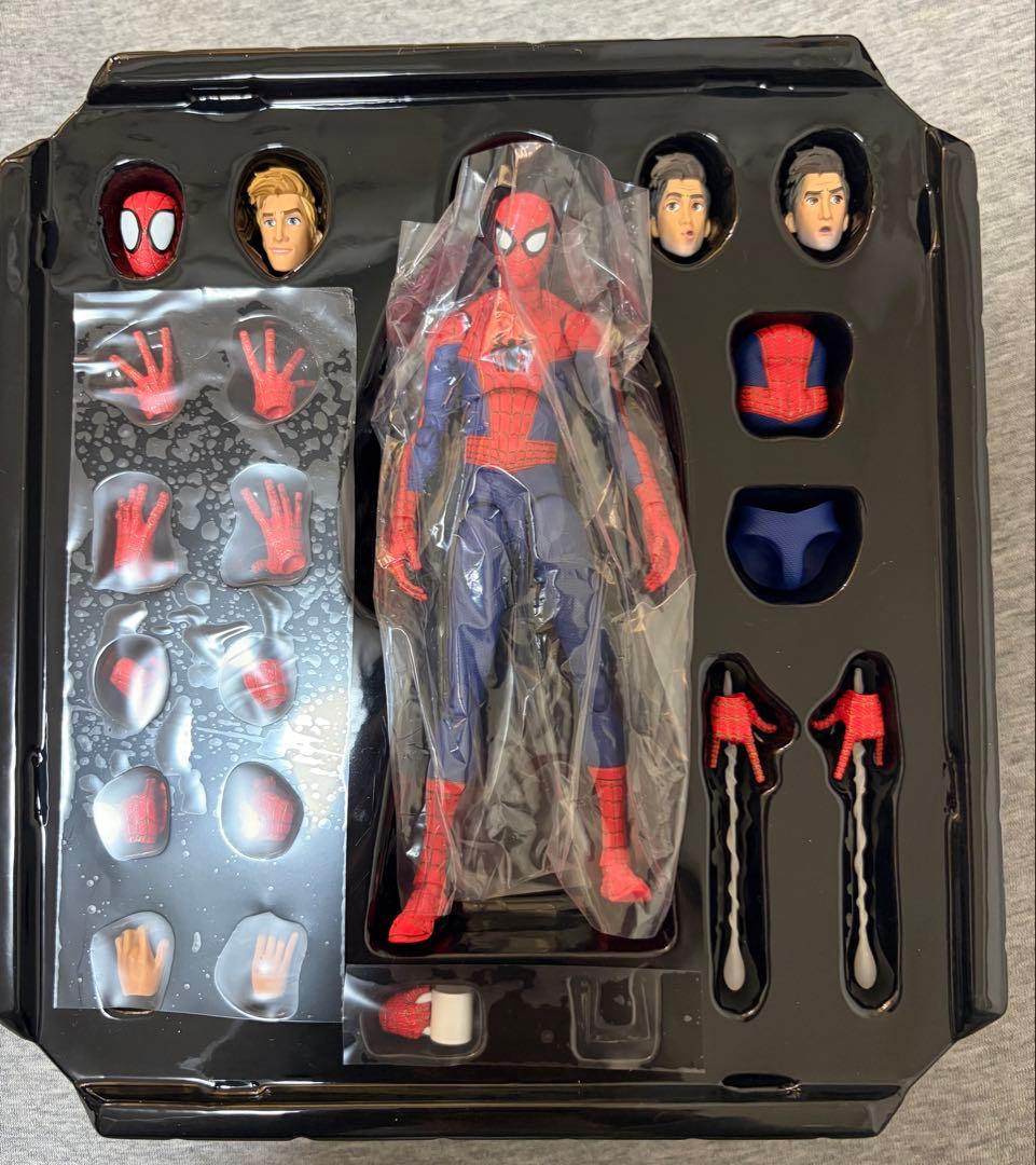 千値練 スパイダーマン ピーターBパーカー スパイダーバース