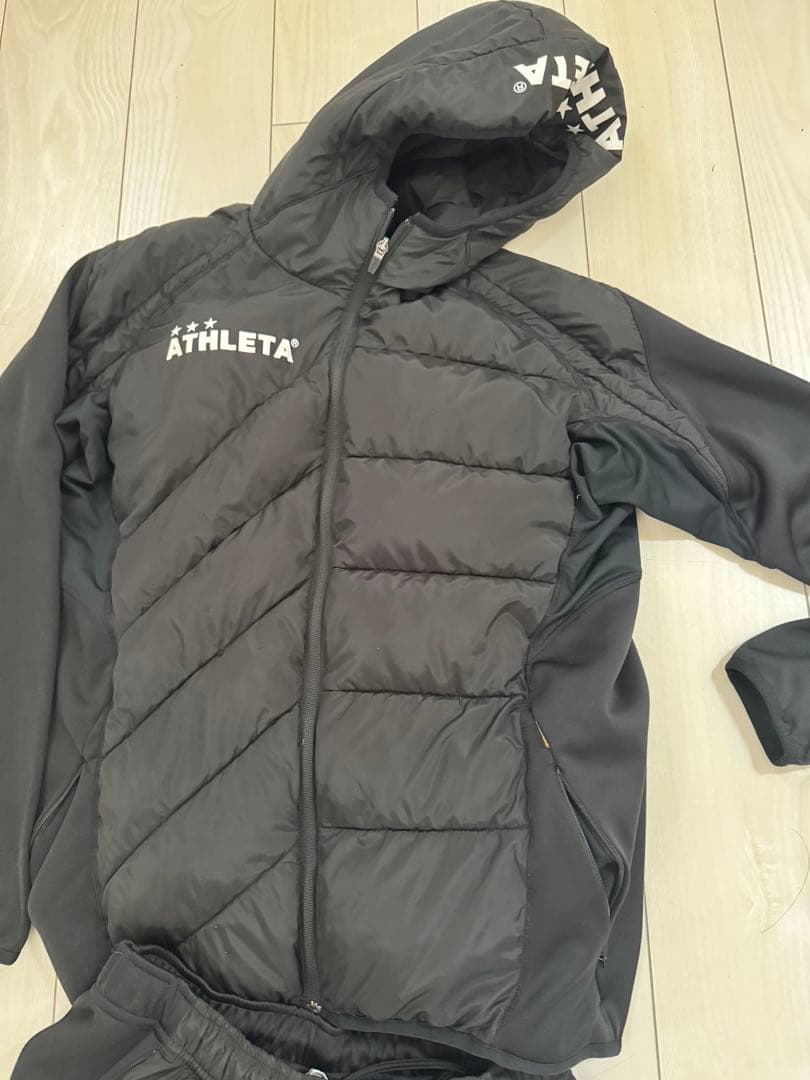 43.ATHLETA 中綿ウォームジャケット&パンツ